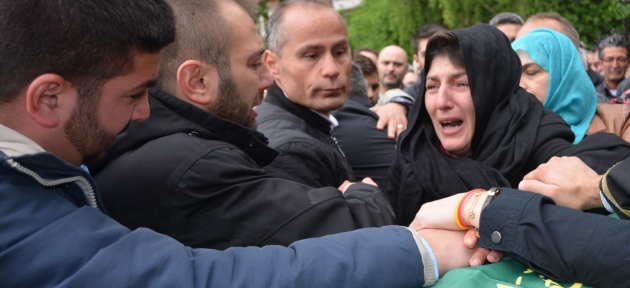 Diren Dede'nin Cenazesi Hüzünlü Tören Sonrası, Bodrum'a Gönderildi