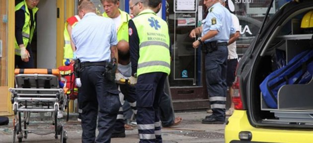 Kopenhag'da polis bıçaklanması sonrası aşırı sağcılardan mülteci tepkisi...