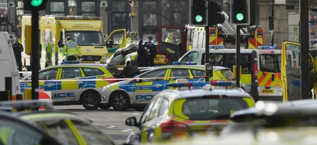 Londra'da parlamento önünde terör saldırısı: Dört kişi öldü