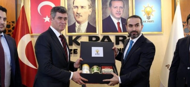 Adana Barosu avukatları: Feyzioğlu'nu istifaya davet ediyoruz