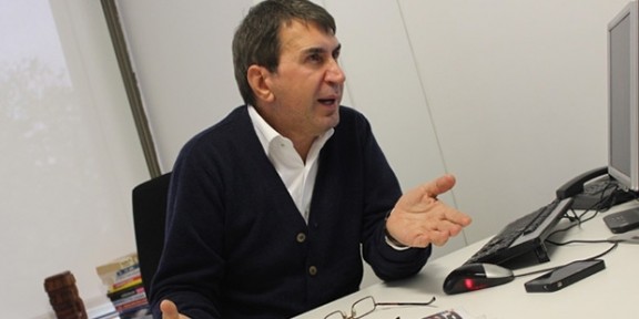 AKP'ye yakın gazeteci Fuat Uğur'dan yeni darbe uyarısı