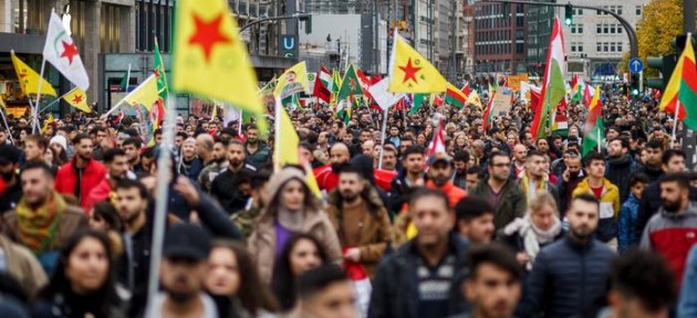 Türkiye Uzmanı uyarmıştı: Almanya'da Kürt-Türk çatışması