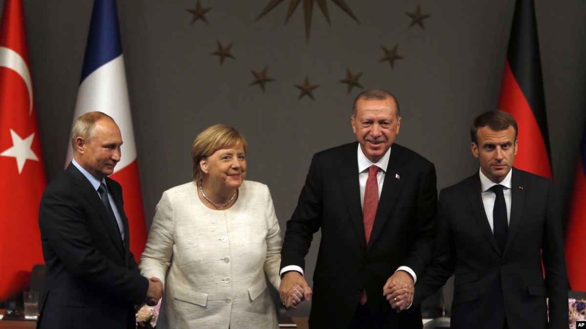 Berlin'deki konferans sonrası Erdoğan'dan geri adım: Libya'ya askeri güç göndermiyoruz