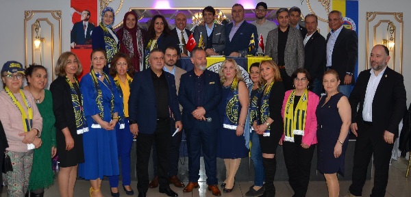 Fenerbahçeliler yeni yıl kahvaltısında buluştu