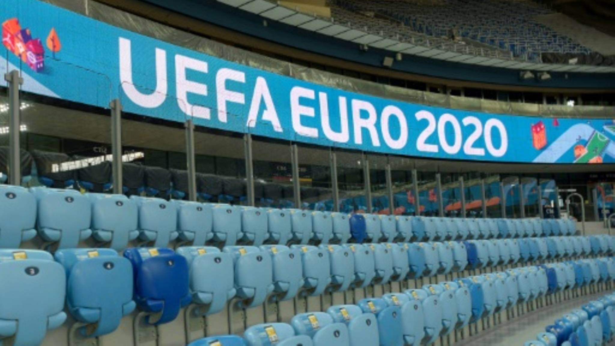 UEFA, koronavirüs nedeniyle 2021'e ertelendi