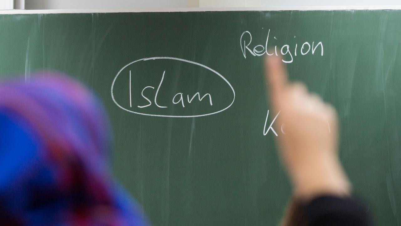 Hessen eyaleti DİTİB ile İslam dersi işbirliğini sonlandırdı