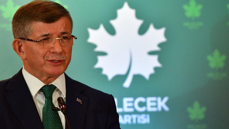 Davutoğlu: Koalisyonun 2023'e kadar devam etmesi zor