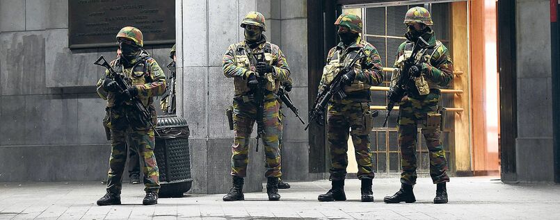 Belçika'da aşırı sağcı asker ağır silahlarla firar etti