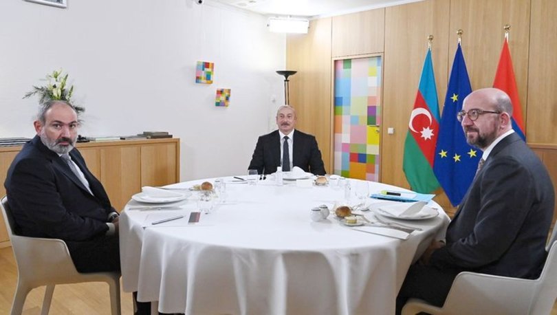 'Azerbaycan ve Ermenistan demir yolu hatları için anlaştı'