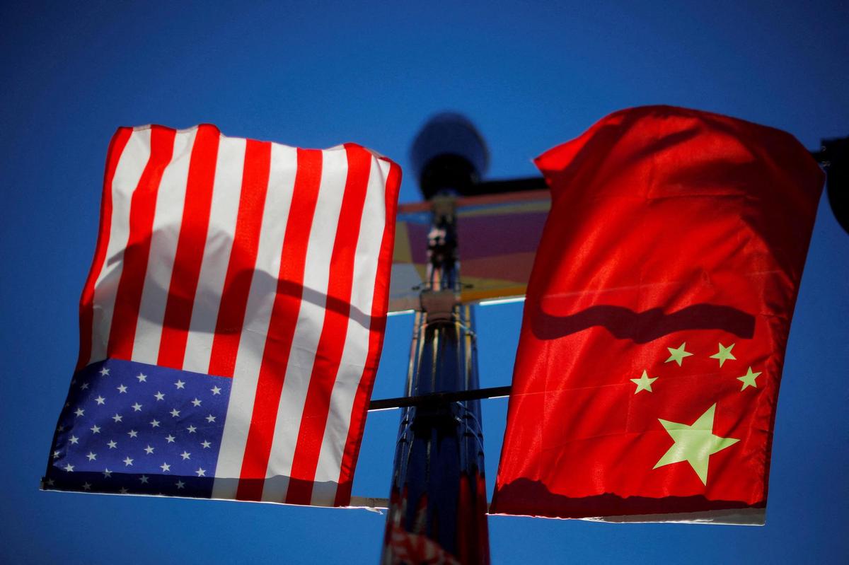Çin: ABD, demokrasiyi kitle imha silahı olarak kullanıyor