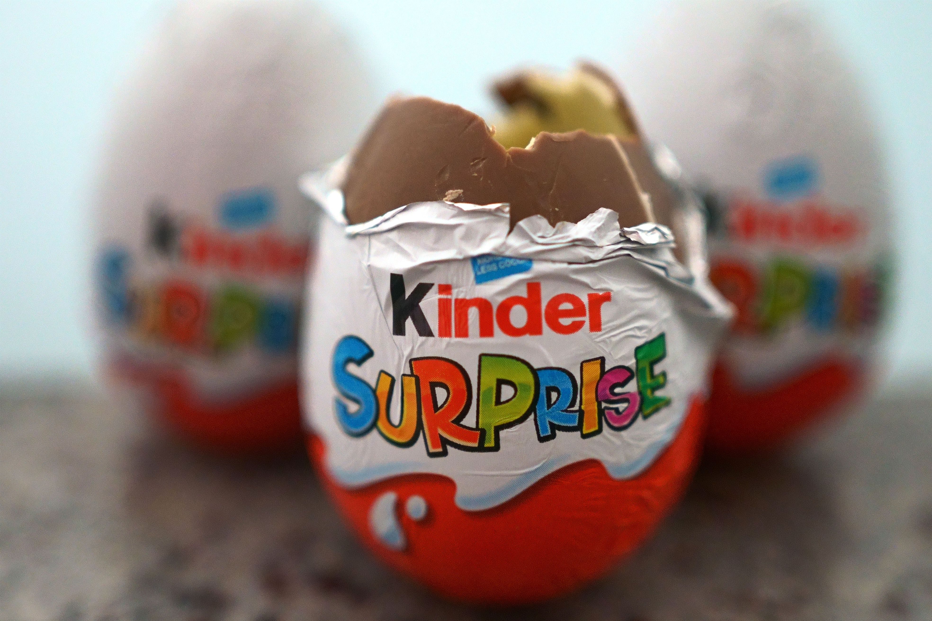 Kinder Sürpriz'i üreten çikolata fabrikası kapatıldı