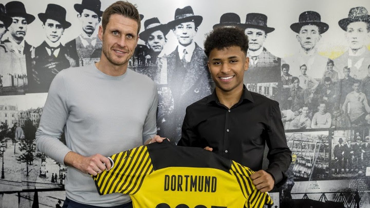 Dortmund yeni transfer için 38 milyon Euro ödeyecek