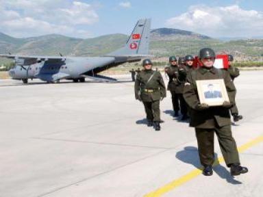 Anamurlu Şehidin Cenazesi Askeri Uçakla Gazipaşa Havalimanı'na Getirildi