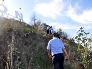 Trabzon'da Polis Ve Akut Ormanda Çıplak Aradı