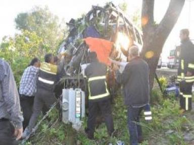 Kütahya'da Otobüs Kazası: 7 Ölü, 38 Yaralı (1)