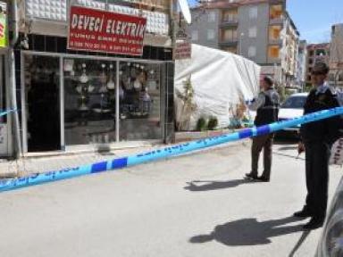 Karaman'da İşyerine Pompalı Baskın: 2 Yaralı