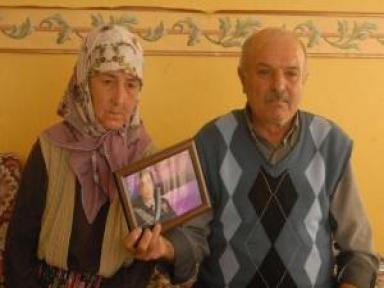 Kaçırılan Polisin Annesi, Emine Erdoğan'dan Yardım İstedi