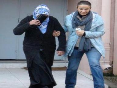 Kocaeli'de İzlemeye Alınan Kadının İstanbul'daki Evinde 18 Kilo Eroin
