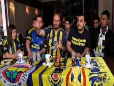 Afyonlu Fenerbahçe Taraftarlarından 'anket' Tepkisi