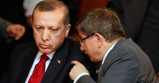 Financial Times: Erdoğan ile Davutoğlu arasındaki anlaşmazlık büyüyor